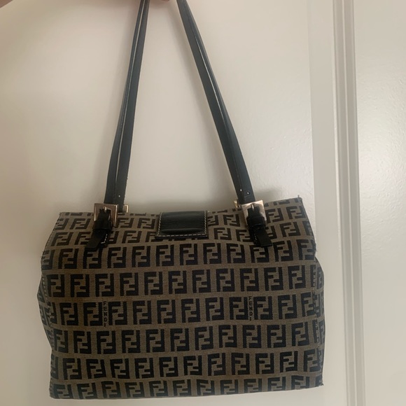 Authentic vintage Fendi Zucchino navy blue leather canvas bag - Picture 2 of 14